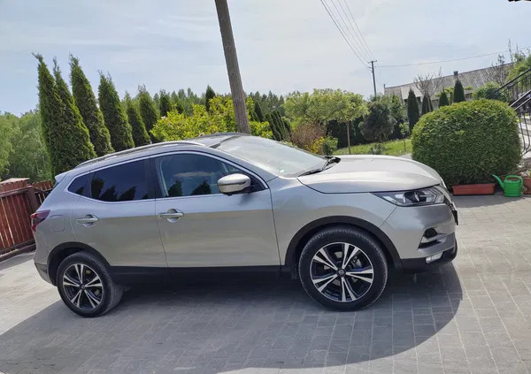 nissan qashqai świętokrzyskie Nissan Qashqai cena 88900 przebieg: 33000, rok produkcji 2021 z Cybinka